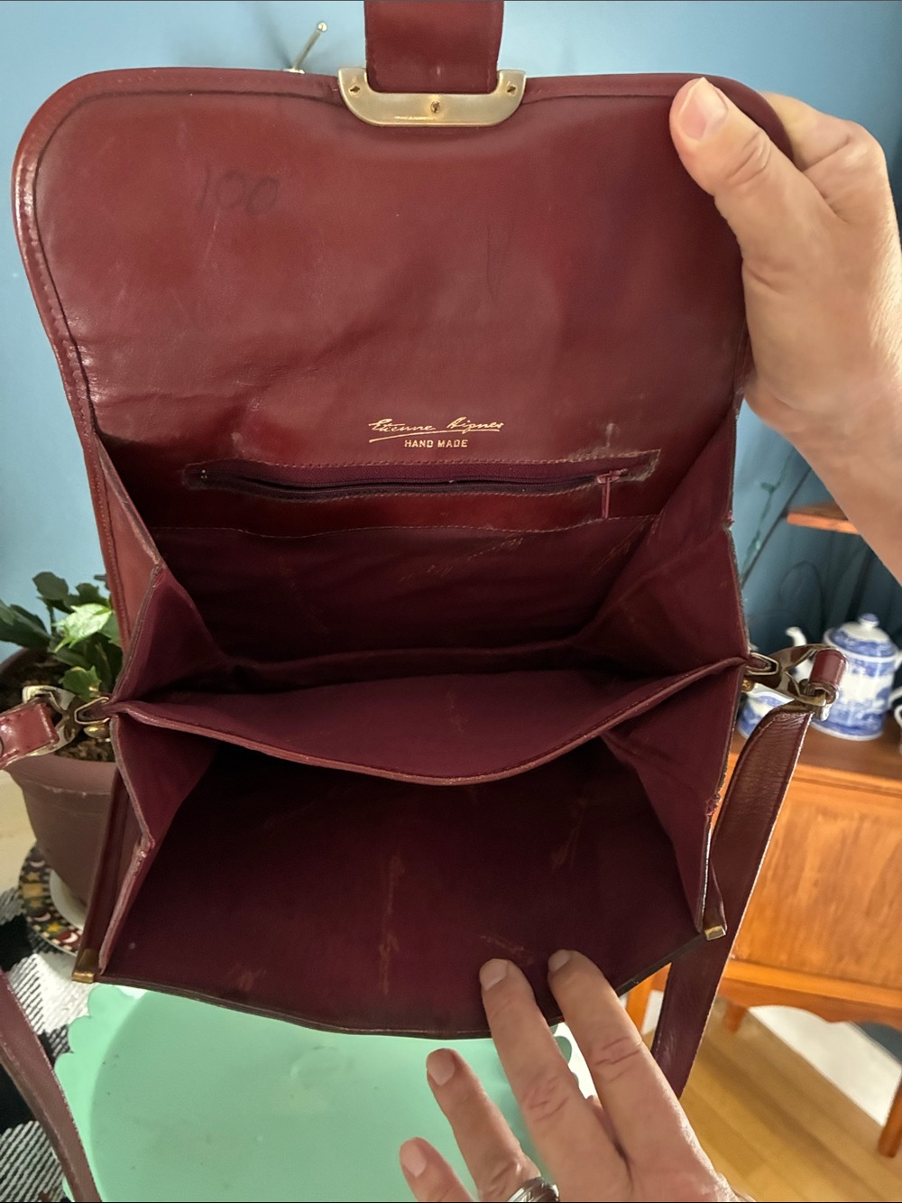 Vintage 1960’s Etienne Aigner Handmade Burgundy Oxblood Shoulder Purse - Picture 9 of 12